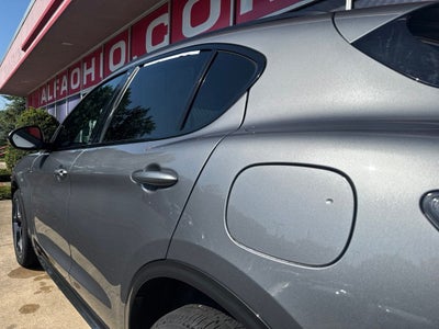 2020 Alfa Romeo Stelvio Ti Sport Carbon