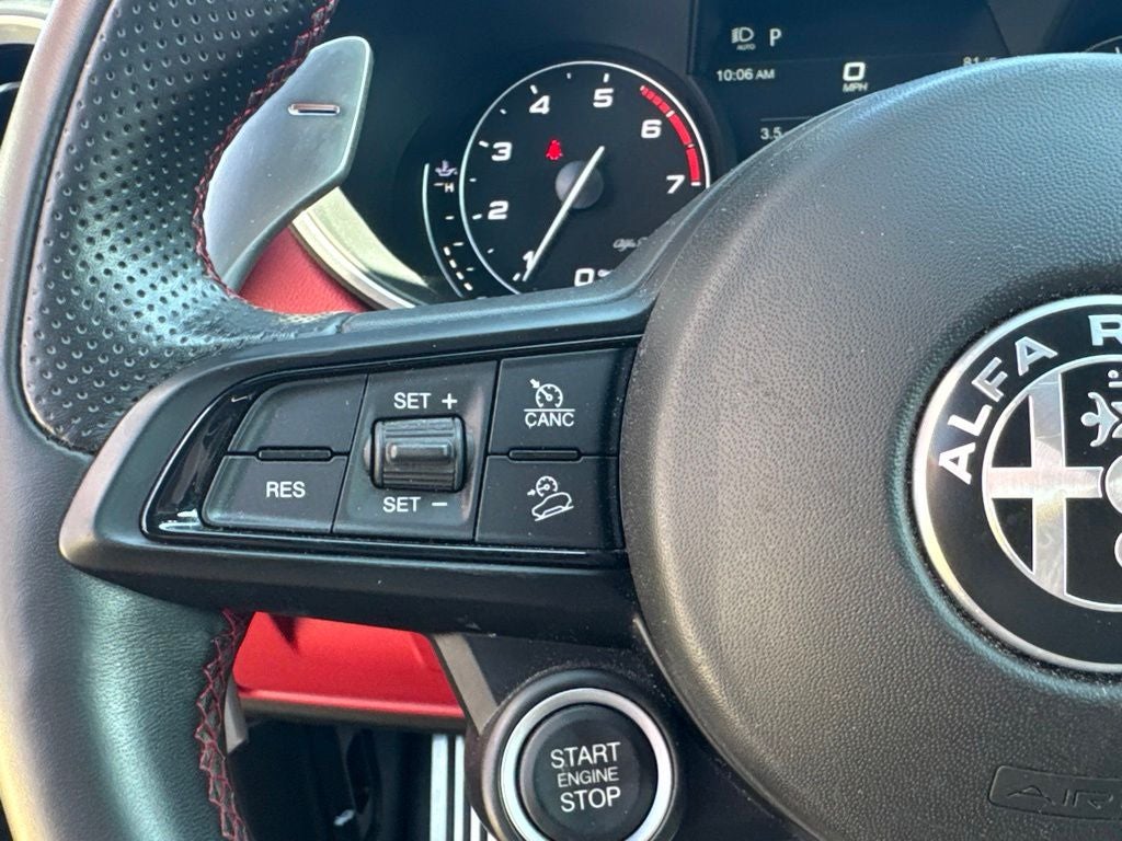 2020 Alfa Romeo Stelvio Ti Sport Carbon