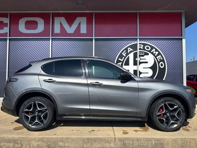 2020 Alfa Romeo Stelvio Ti Sport Carbon