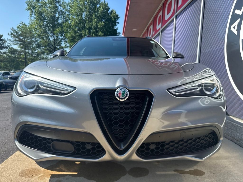 2020 Alfa Romeo Stelvio Ti Sport Carbon