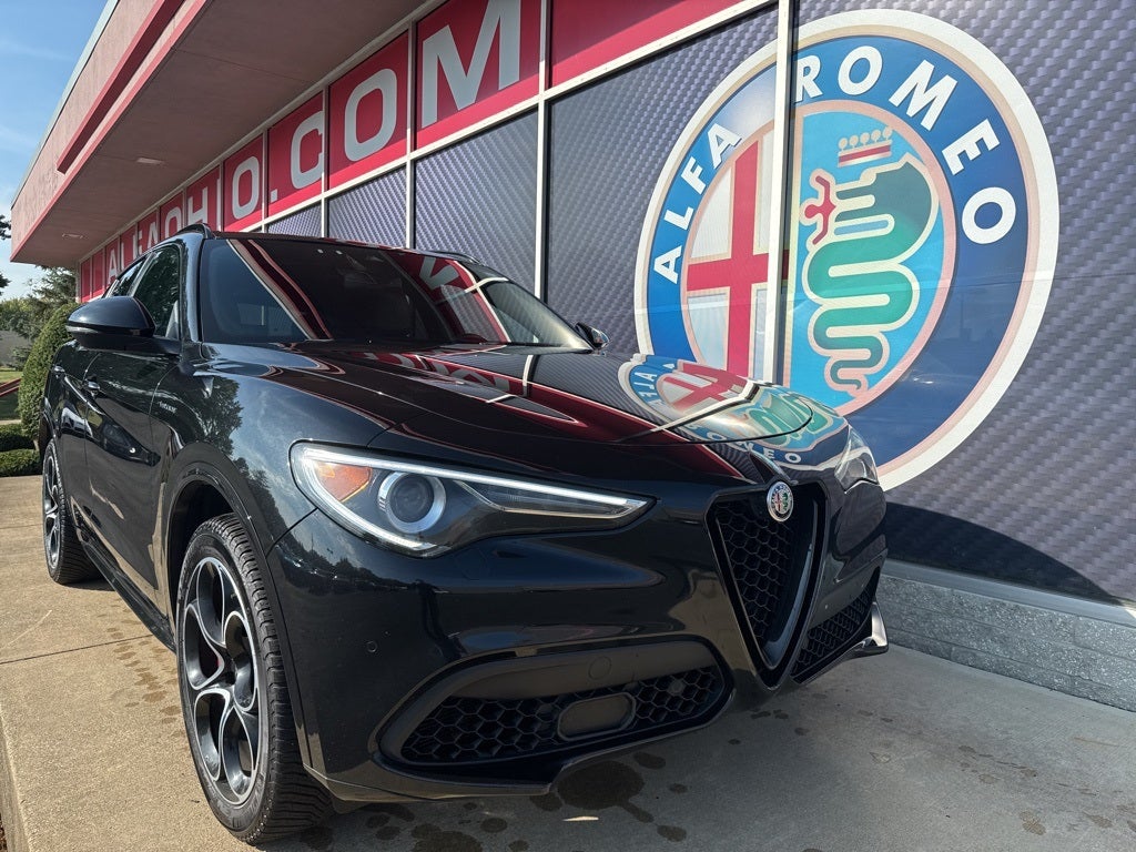 2022 Alfa Romeo Stelvio Veloce