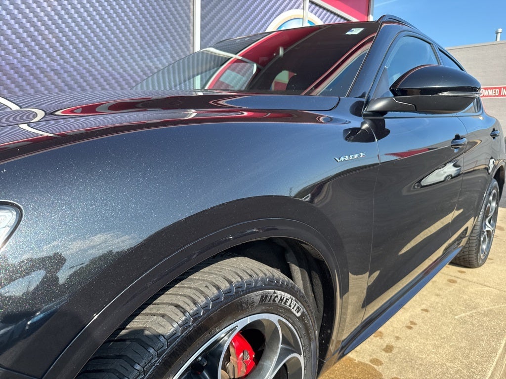 2022 Alfa Romeo Stelvio Veloce