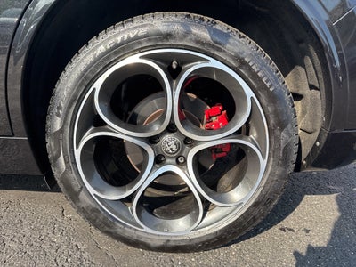 2022 Alfa Romeo Stelvio Veloce