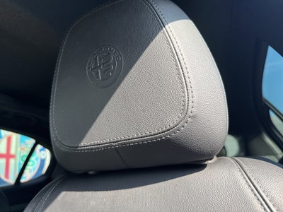 2022 Alfa Romeo Stelvio Veloce