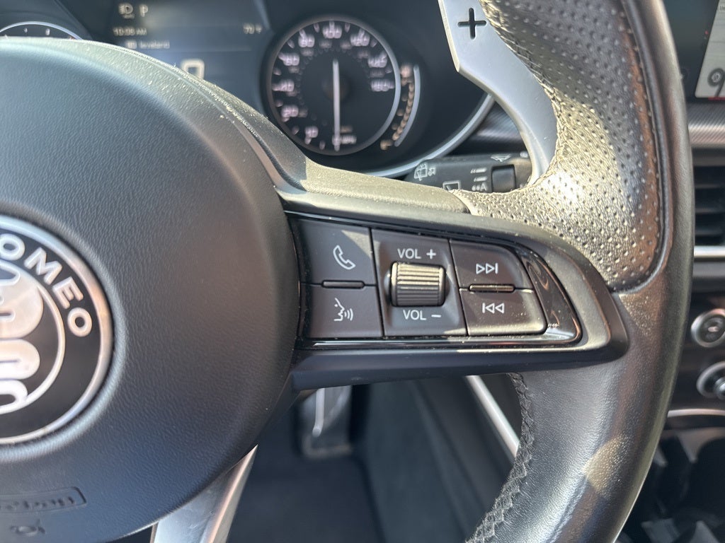 2022 Alfa Romeo Stelvio Veloce