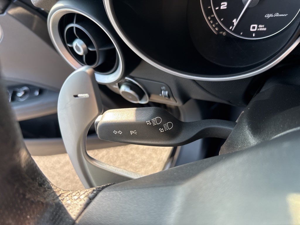 2022 Alfa Romeo Stelvio Veloce