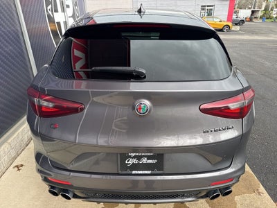 2019 Alfa Romeo Stelvio Quadrifoglio