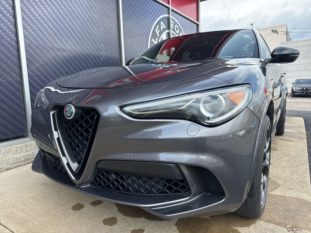 2019 Alfa Romeo Stelvio Quadrifoglio
