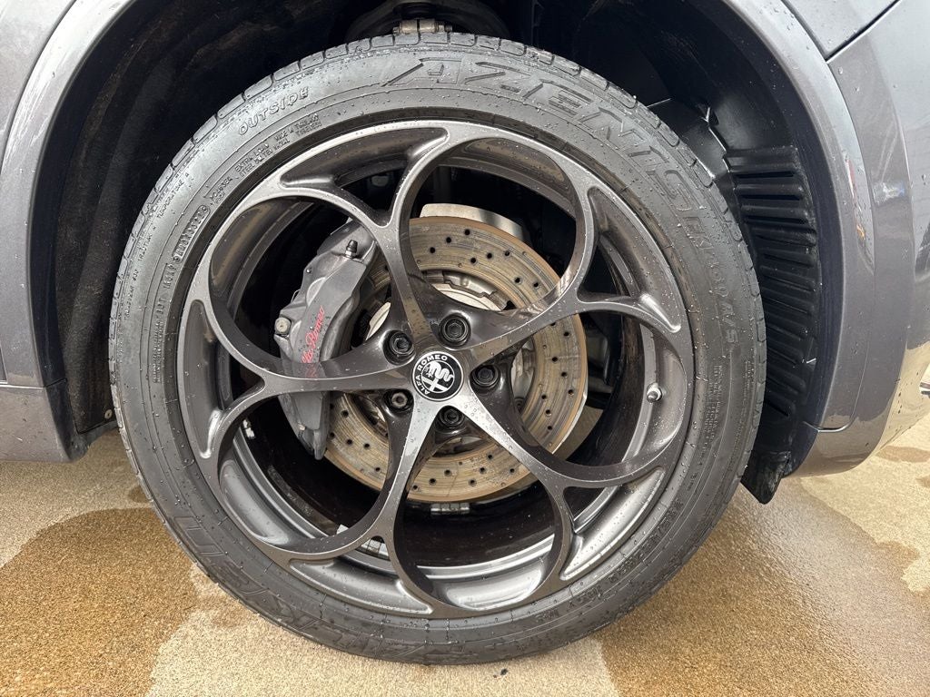 2019 Alfa Romeo Stelvio Quadrifoglio