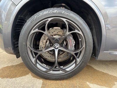 2019 Alfa Romeo Stelvio Quadrifoglio