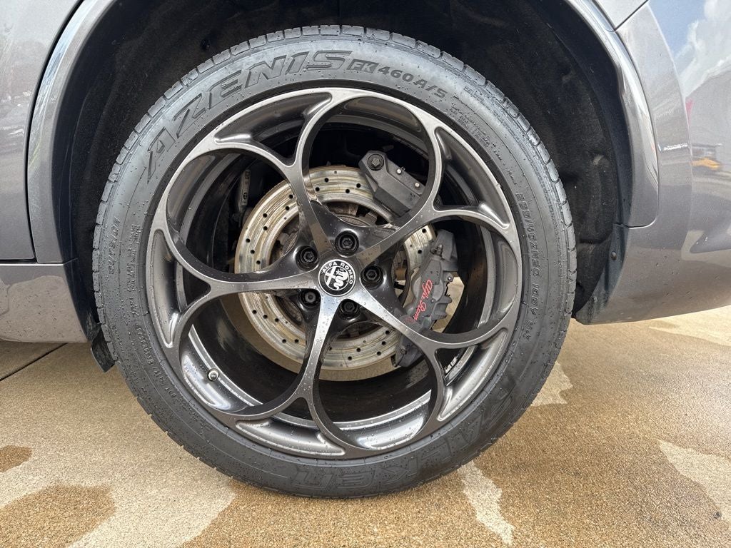 2019 Alfa Romeo Stelvio Quadrifoglio