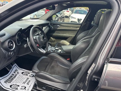 2019 Alfa Romeo Stelvio Quadrifoglio