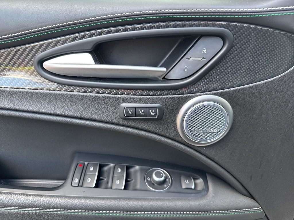 2019 Alfa Romeo Stelvio Quadrifoglio