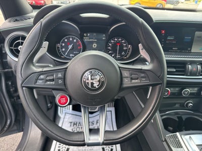 2019 Alfa Romeo Stelvio Quadrifoglio