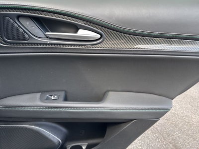 2019 Alfa Romeo Stelvio Quadrifoglio
