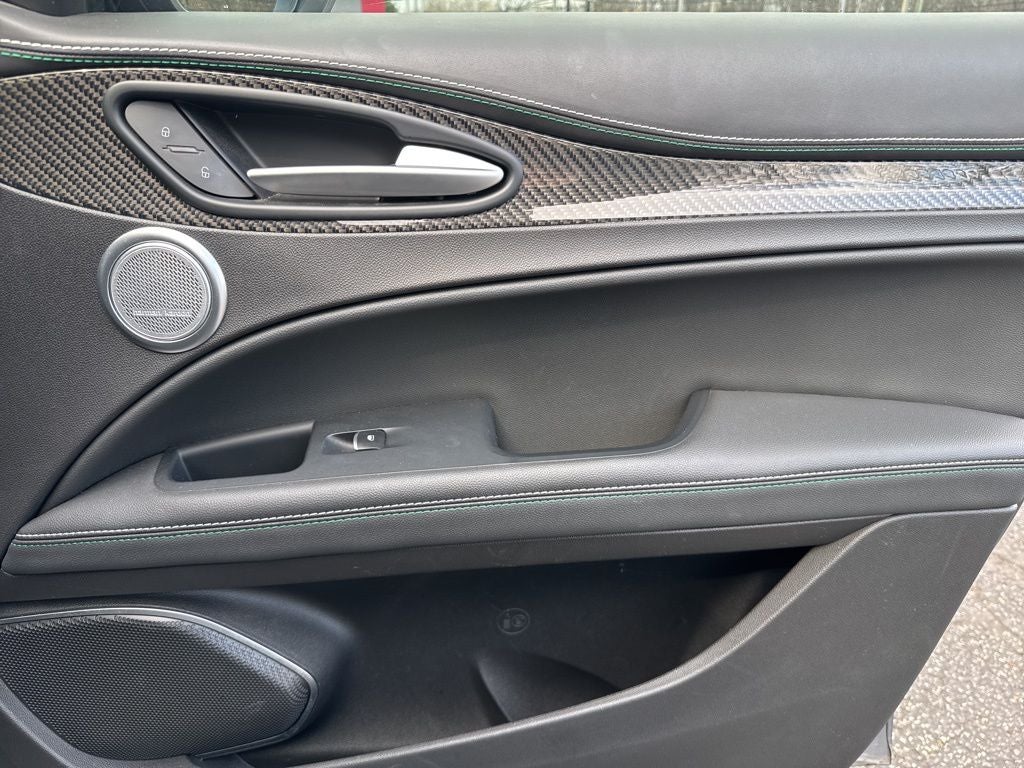 2019 Alfa Romeo Stelvio Quadrifoglio