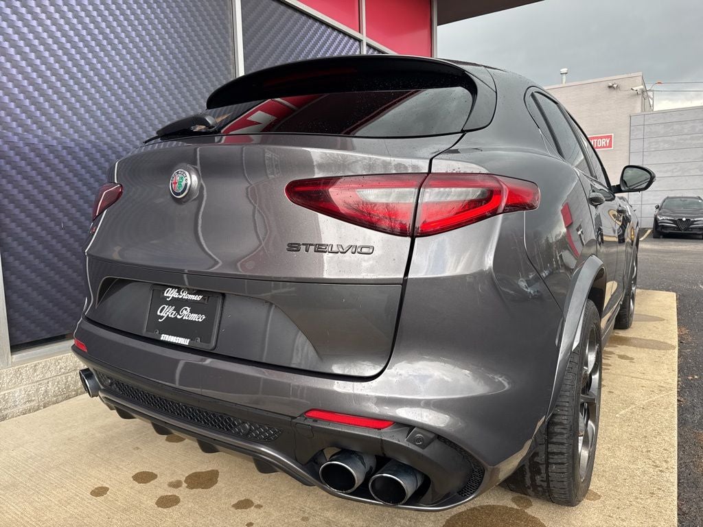 2019 Alfa Romeo Stelvio Quadrifoglio