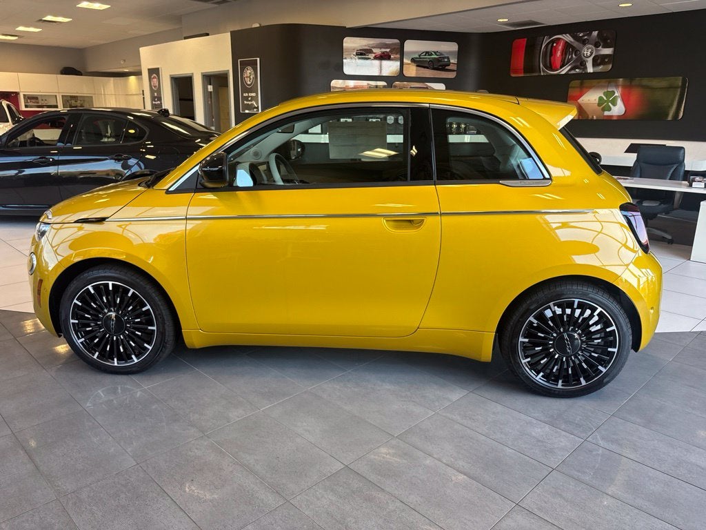 2026 FIAT 500e Battery Electric