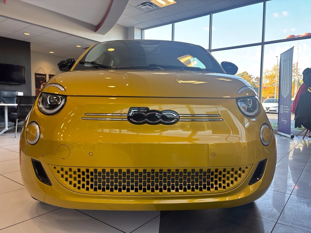 2026 FIAT 500e Battery Electric