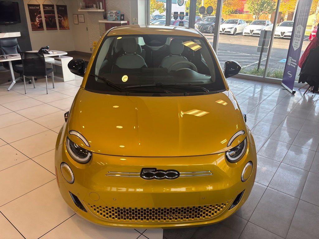 2026 FIAT 500e Battery Electric