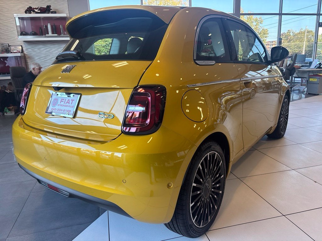 2026 FIAT 500e Battery Electric