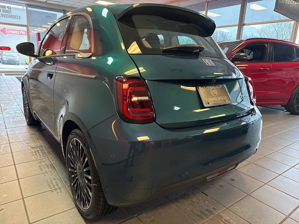 2025 FIAT 500e Battery Electric