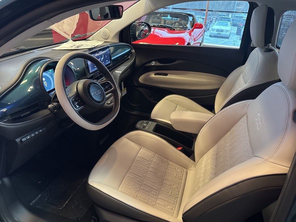 2025 FIAT 500e Battery Electric