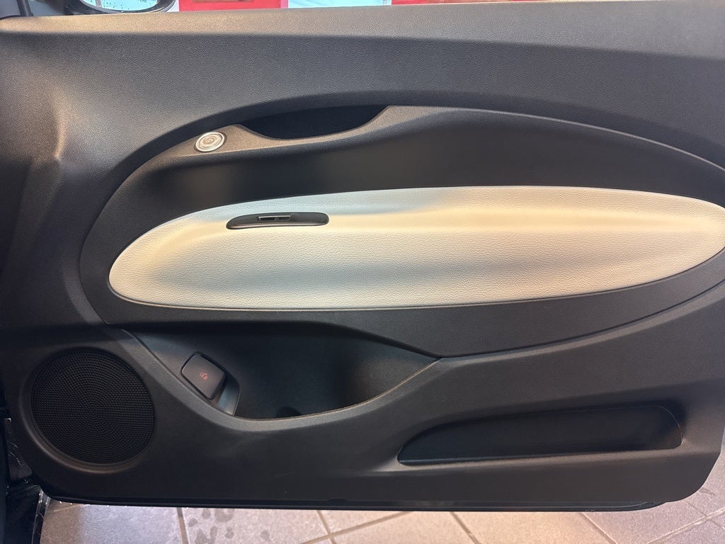 2025 FIAT 500e Battery Electric