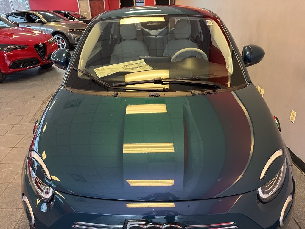 2025 FIAT 500e Battery Electric