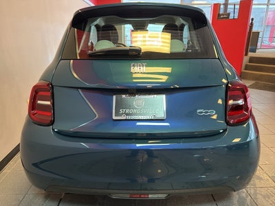 2025 FIAT 500e Battery Electric
