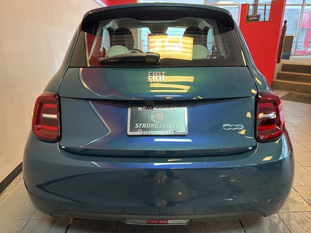 2025 FIAT 500e Battery Electric