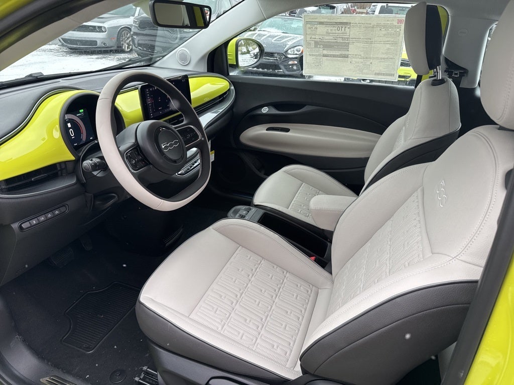 2025 FIAT 500e Battery Electric