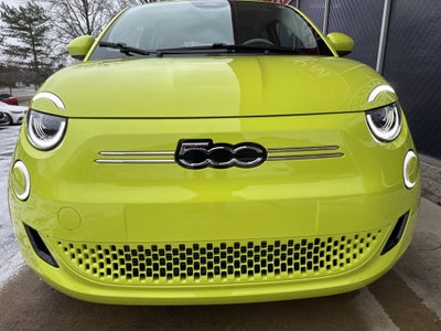 2025 FIAT 500e Battery Electric