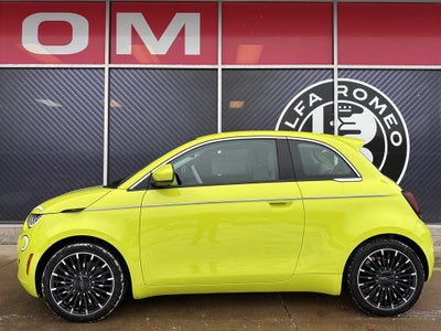 2025 FIAT 500e Battery Electric