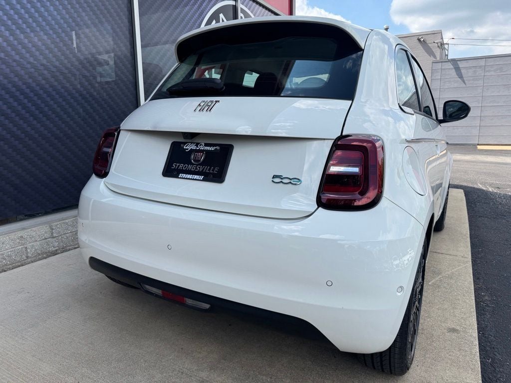 2026 FIAT 500e Battery Electric