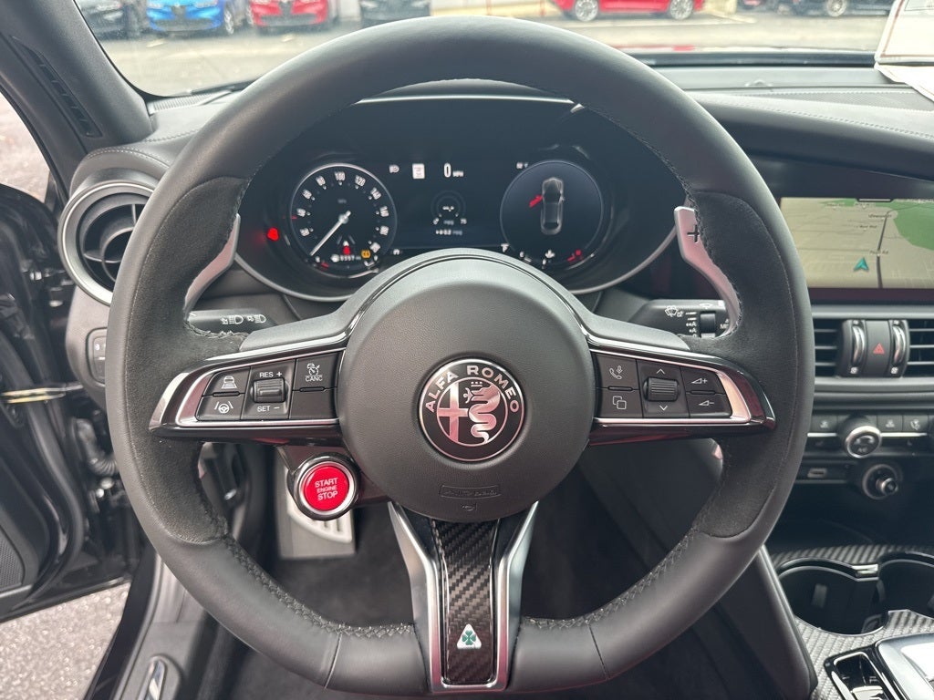 2024 Alfa Romeo Giulia Quadrifoglio Quadrifoglio Carbon