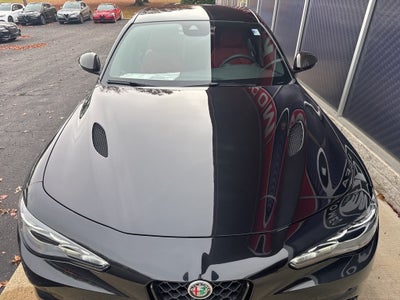 2024 Alfa Romeo Giulia Quadrifoglio Quadrifoglio Carbon