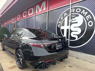 2024 Alfa Romeo Giulia Quadrifoglio Quadrifoglio Carbon