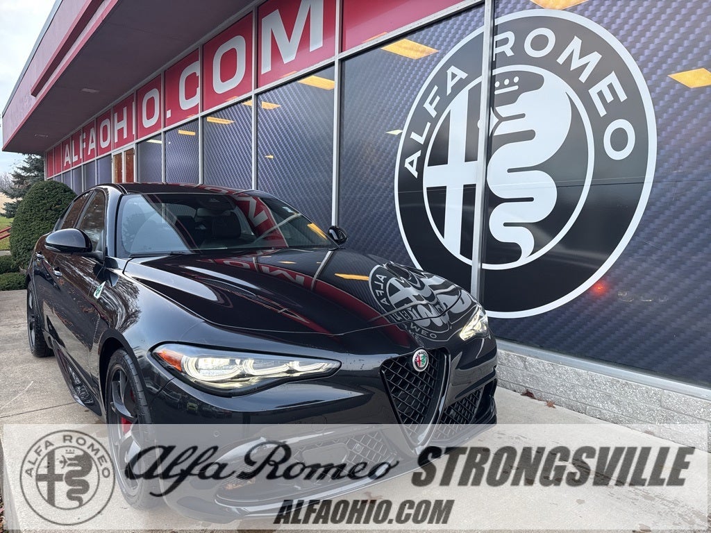 2024 Alfa Romeo Giulia Quadrifoglio Quadrifoglio