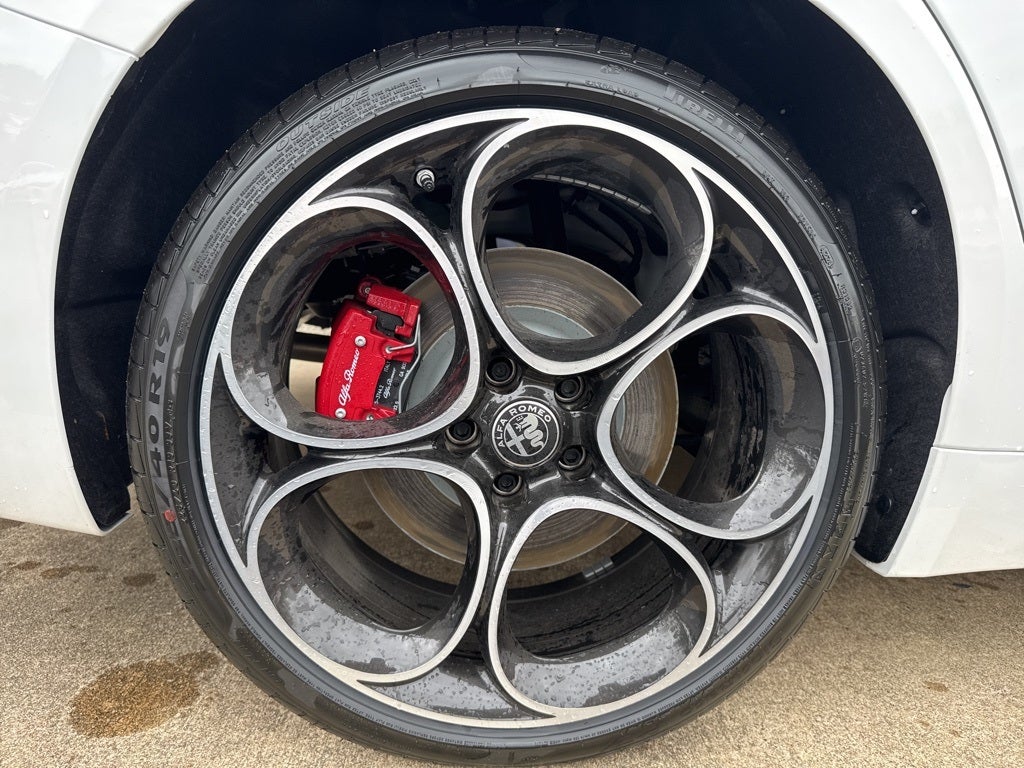 2025 Alfa Romeo Giulia Veloce AWD