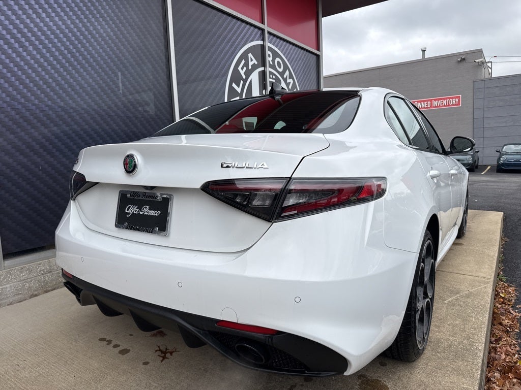 2025 Alfa Romeo Giulia Veloce AWD