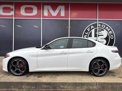 2025 Alfa Romeo Giulia Veloce AWD