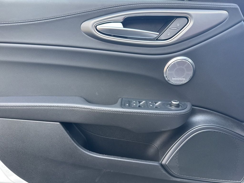 2026 Alfa Romeo Giulia Base Veloce
