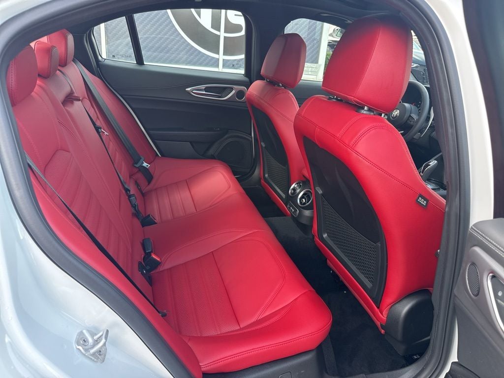 2026 Alfa Romeo Giulia Base Veloce