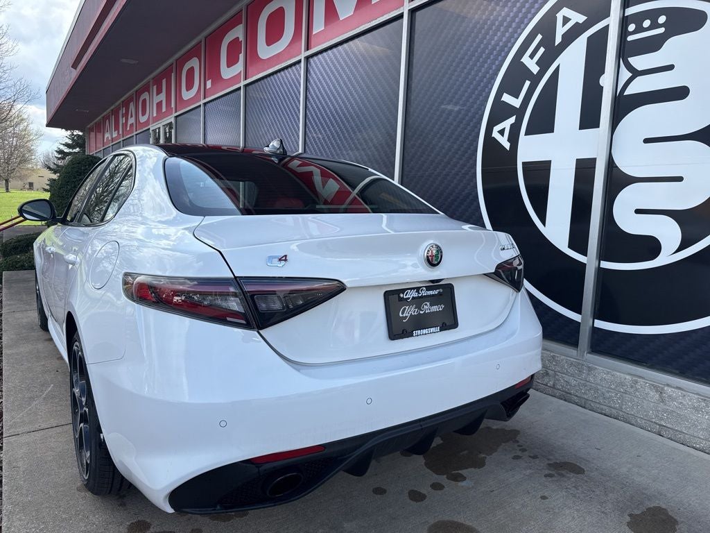 2026 Alfa Romeo Giulia Base Veloce