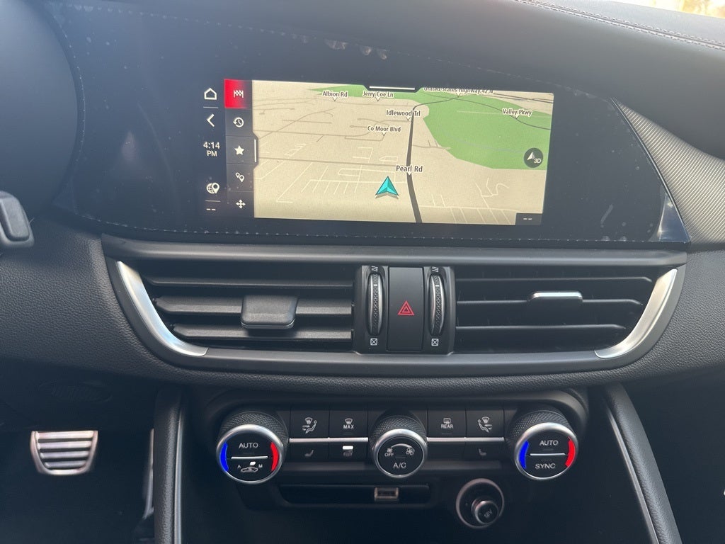 2025 Alfa Romeo Giulia Intensa AWD