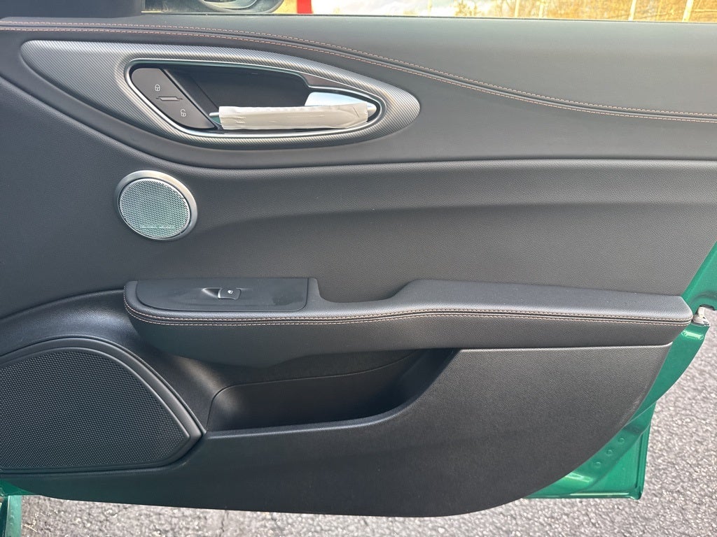 2025 Alfa Romeo Giulia Intensa AWD