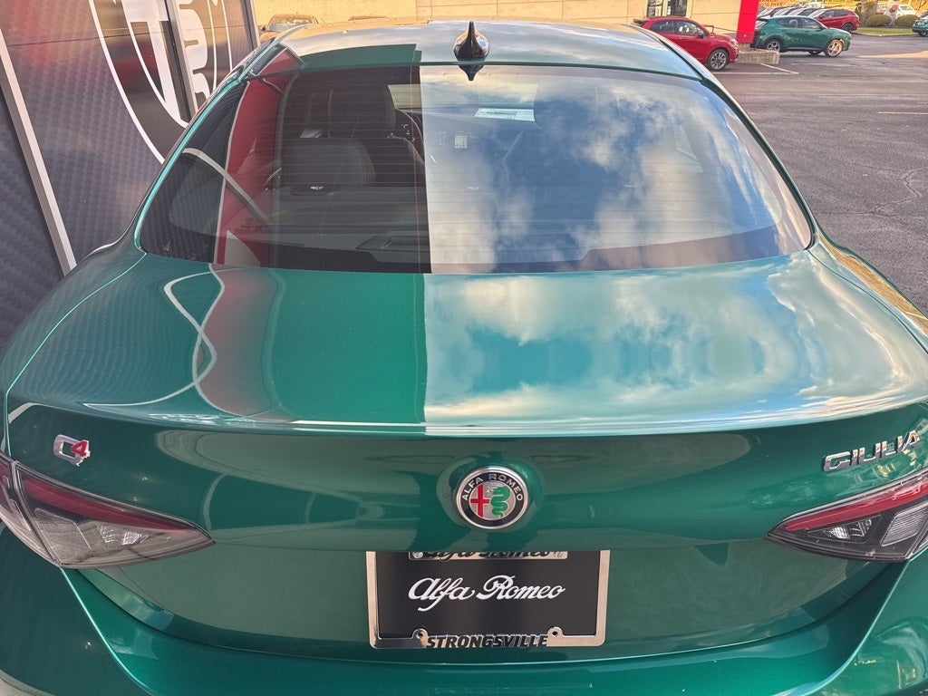 2025 Alfa Romeo Giulia Intensa AWD