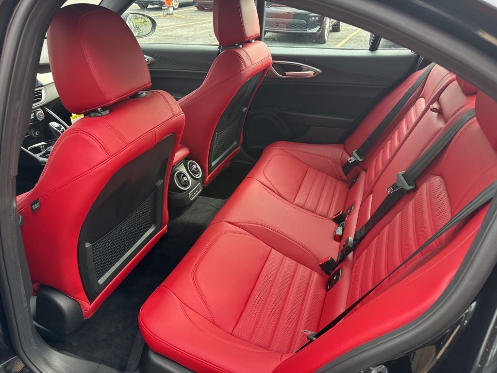 2026 Alfa Romeo Giulia Base Veloce