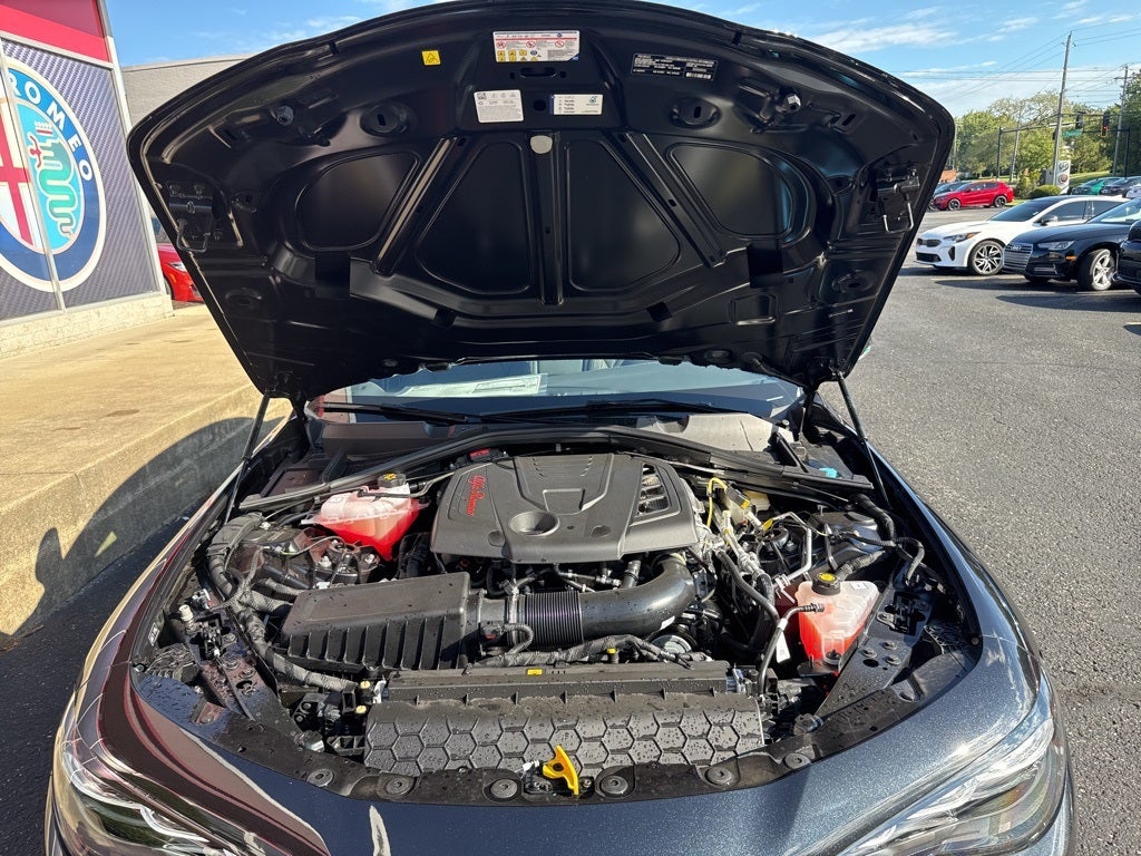 2025 Alfa Romeo Giulia Intensa AWD